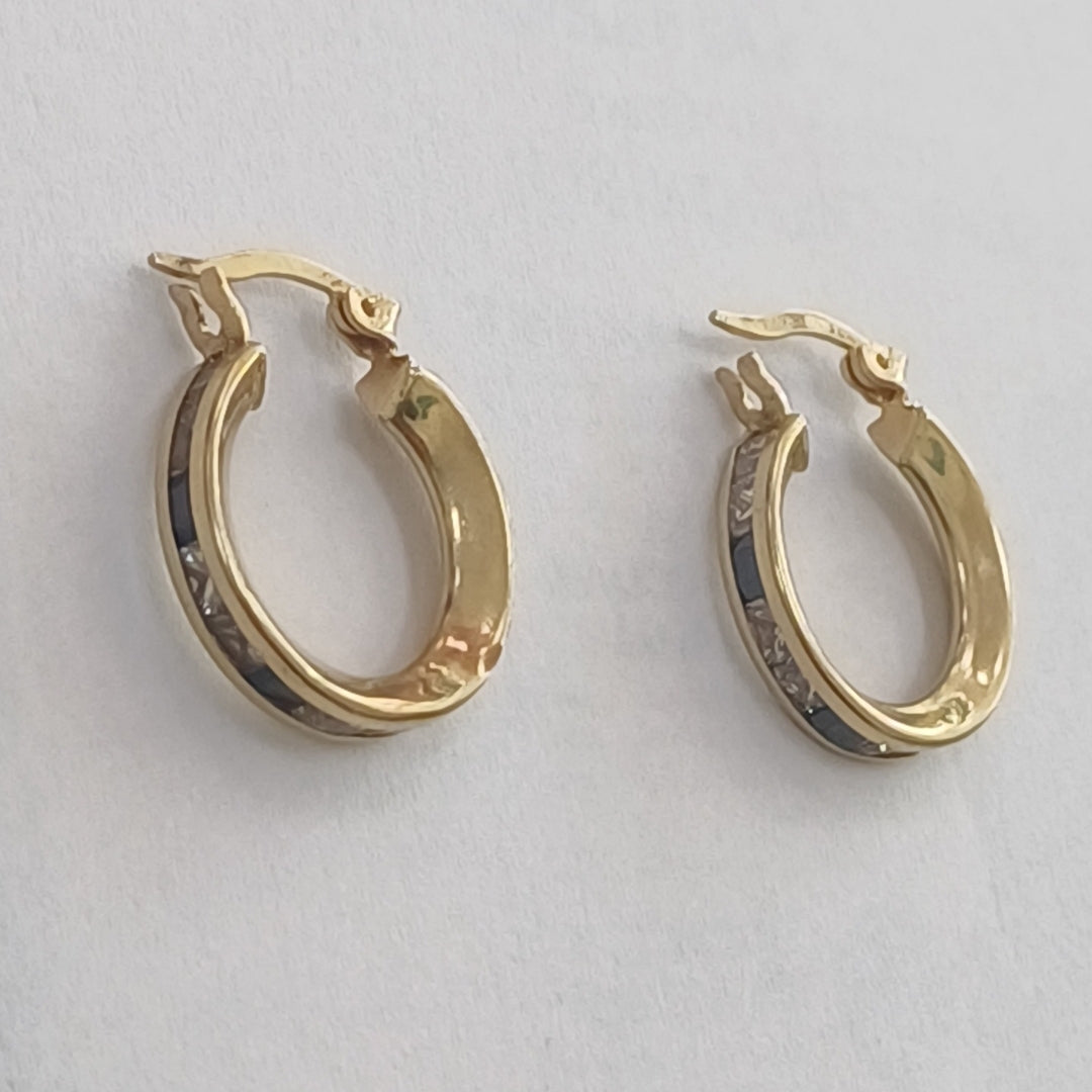 ARRACADAS PAR ORO 14 K 2.4 GRMS (SEMINUEVO)