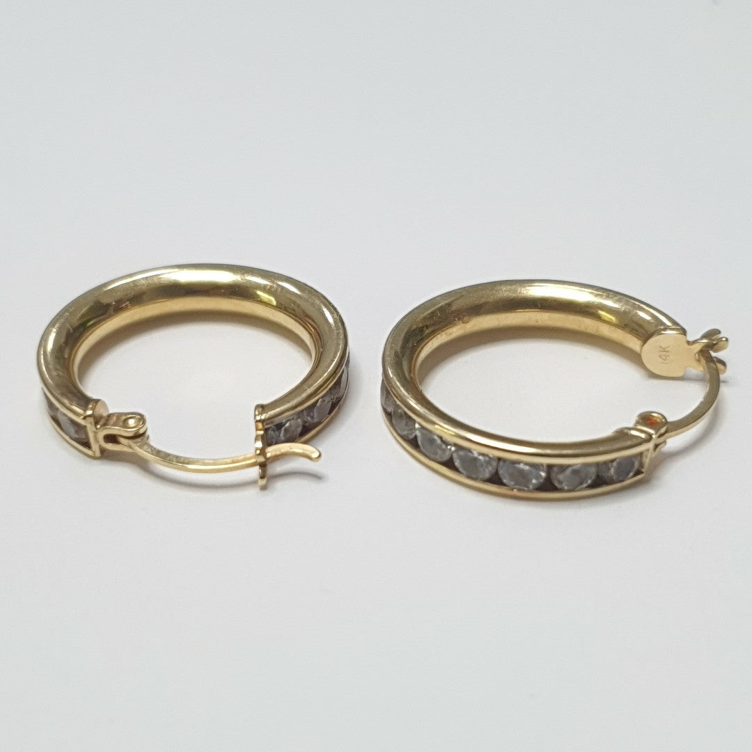 ARRACADAS PAR ORO 14 K 4.4 GRMS (SEMINUEVO)