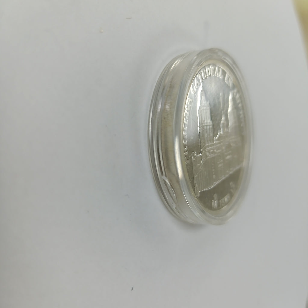 MEDALLA CONMEMORATIVA PLATA 31,10 GRMS (SEMINUEVO)