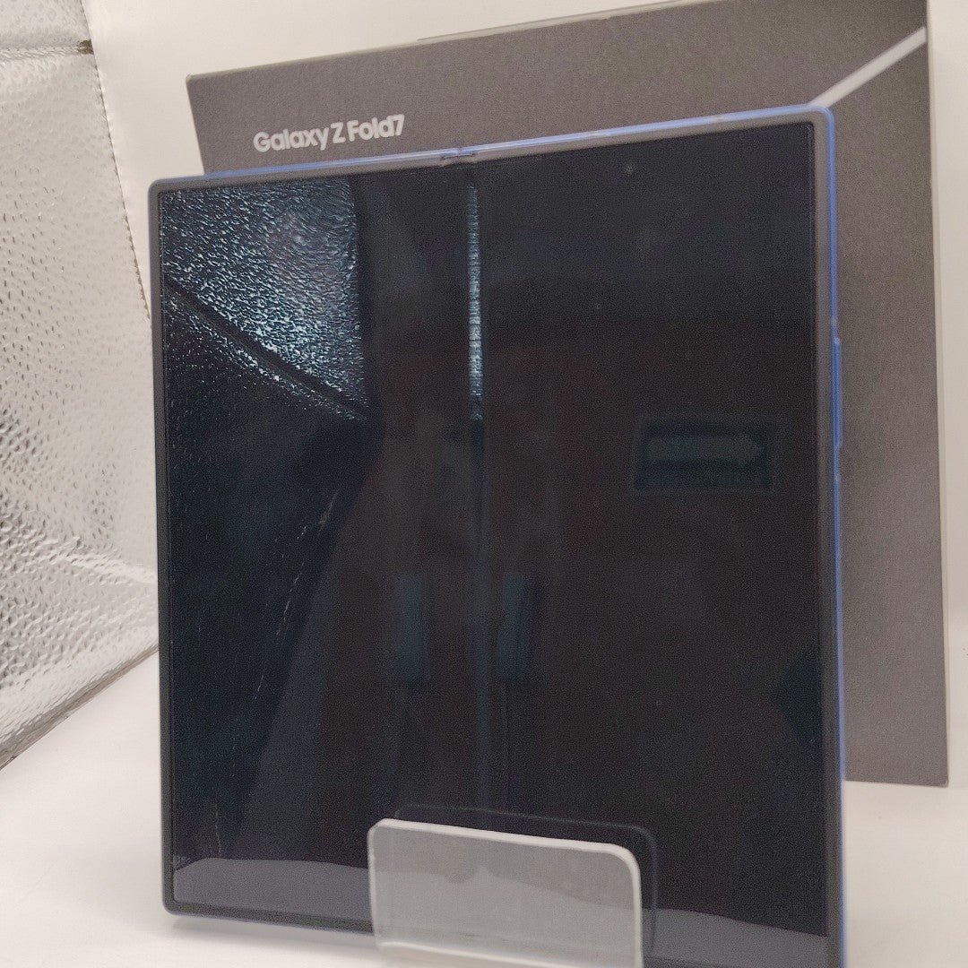 CELULAR SAMSUNG GALAXY Z FOLD7 SM-F966B (2025) 1 TB 16 GB RAM (SEMINUEVO)