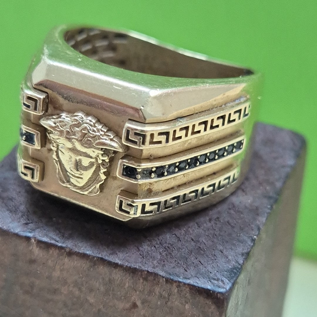ANILLO ORO 10 K 7.7 GRMS (SEMINUEVO)