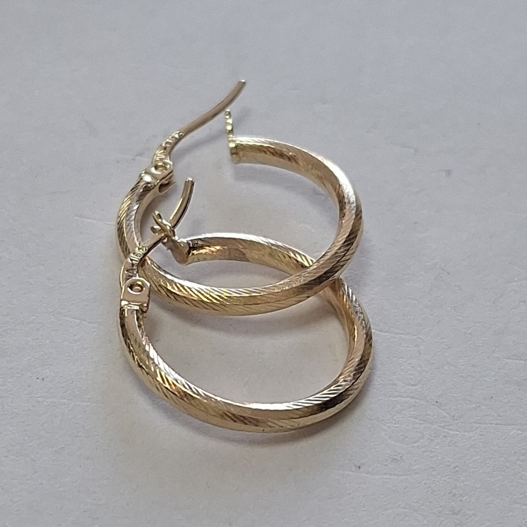 ARRACADAS PAR ORO 14 K 1.1 GRMS (SEMINUEVO)
