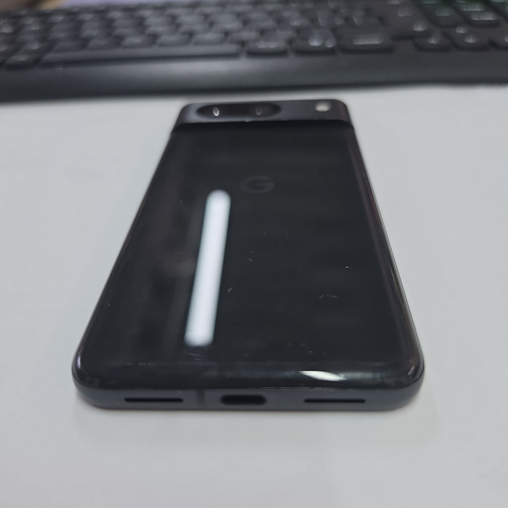 CELULAR GOOGLE PIXEL 8 (2023) 256 GB 8 GB RAM (SEMINUEVO)