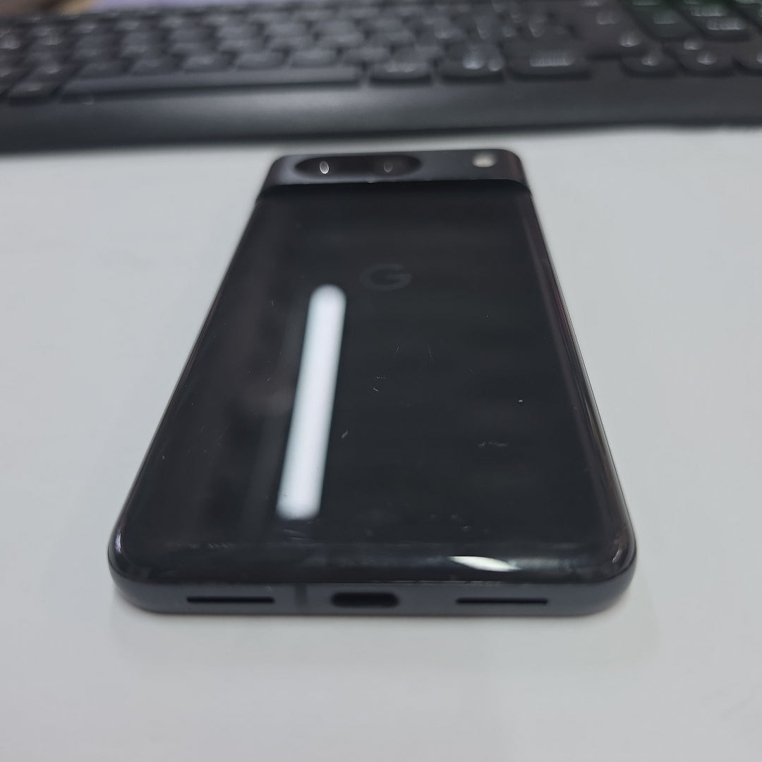 CELULAR GOOGLE PIXEL 8 (2023) 256 GB 8 GB RAM (SEMINUEVO)