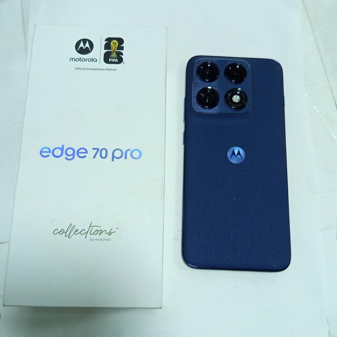 CELULAR MOTOROLA EDGE 70 PRO XT2607-1  (2026) 512 GB 12 GB RAM (SEMINUEVO)
