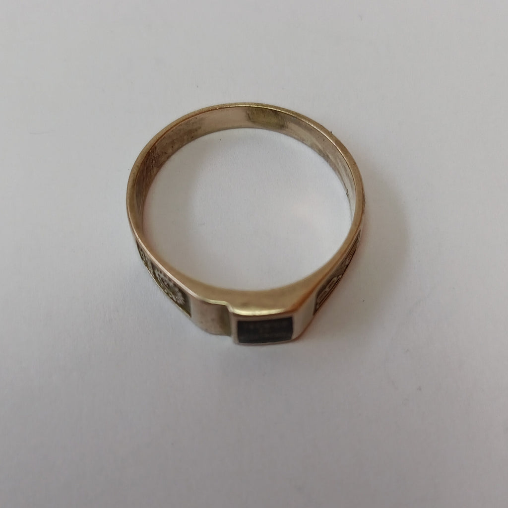 ANILLO DE GRADUACIÓN ORO 8 K 3.4 GRMS (SEMINUEVO)