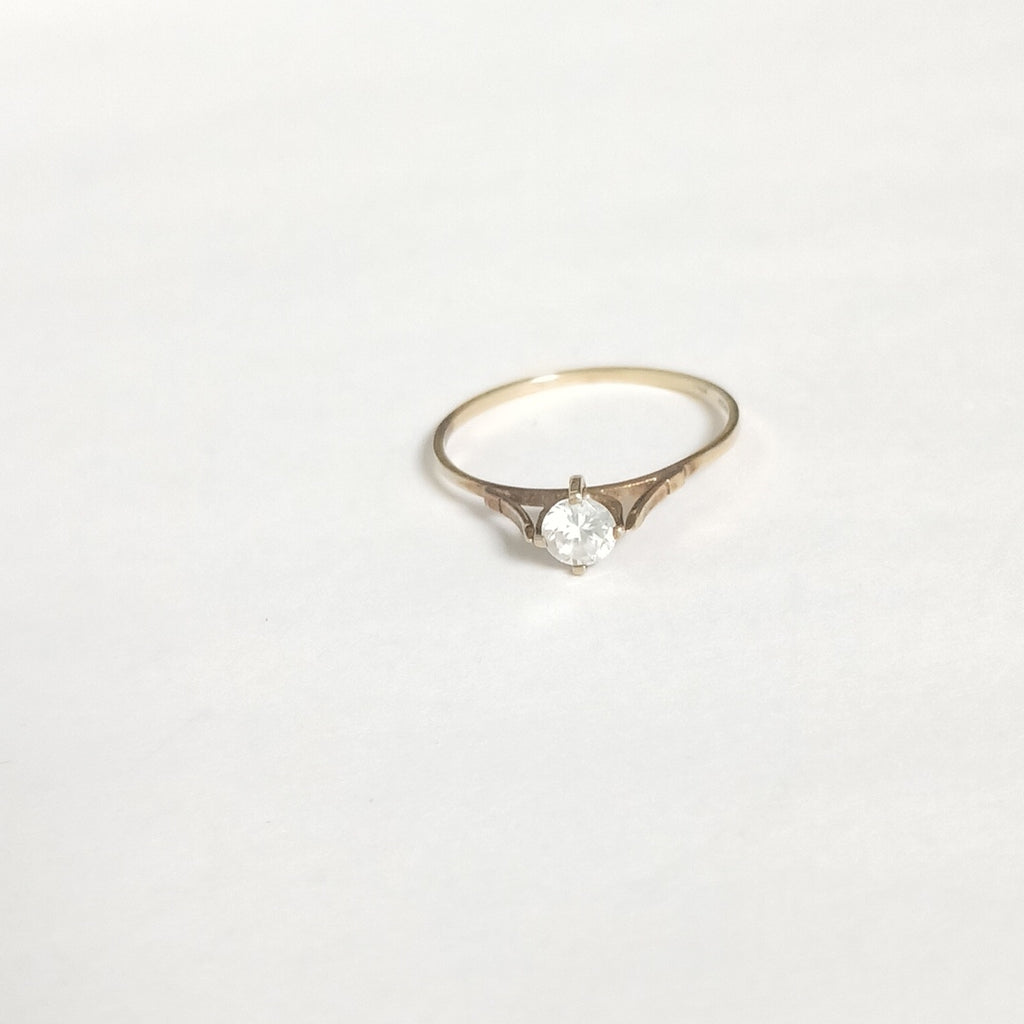 SOLITARIO ORO 14 K 0,80 GRMS (SEMINUEVO)