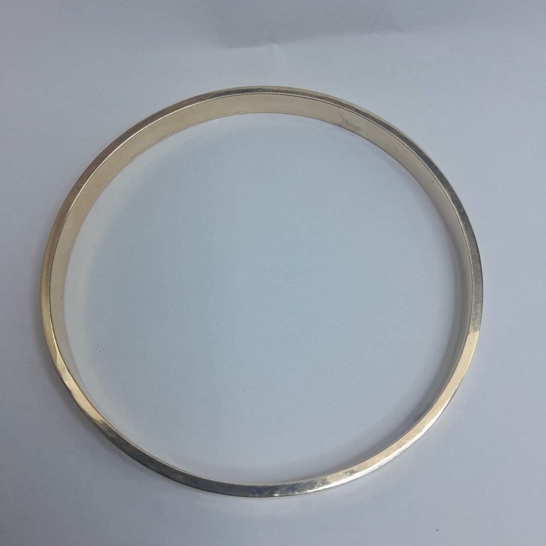 PULSERA RIGIDA ORO 10 K 4.4 GRMS (SEMINUEVO)