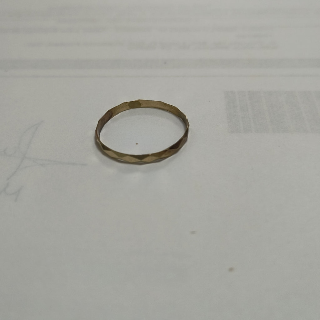 ANILLITO ORO 14 K 0.5 GRMS (SEMINUEVO)