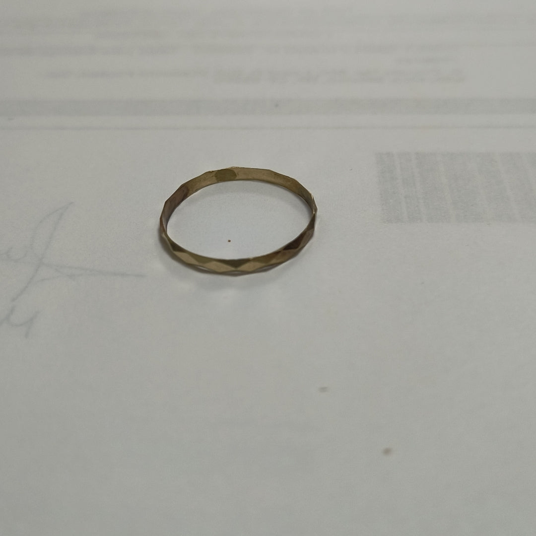 ANILLITO ORO 14 K 0.5 GRMS (SEMINUEVO)