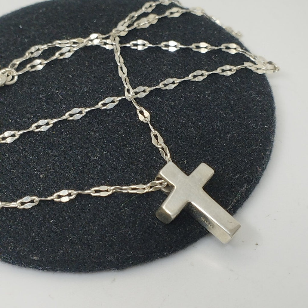 CADENA, DIJE PLATA 3.6 GRMS (SEMINUEVO)