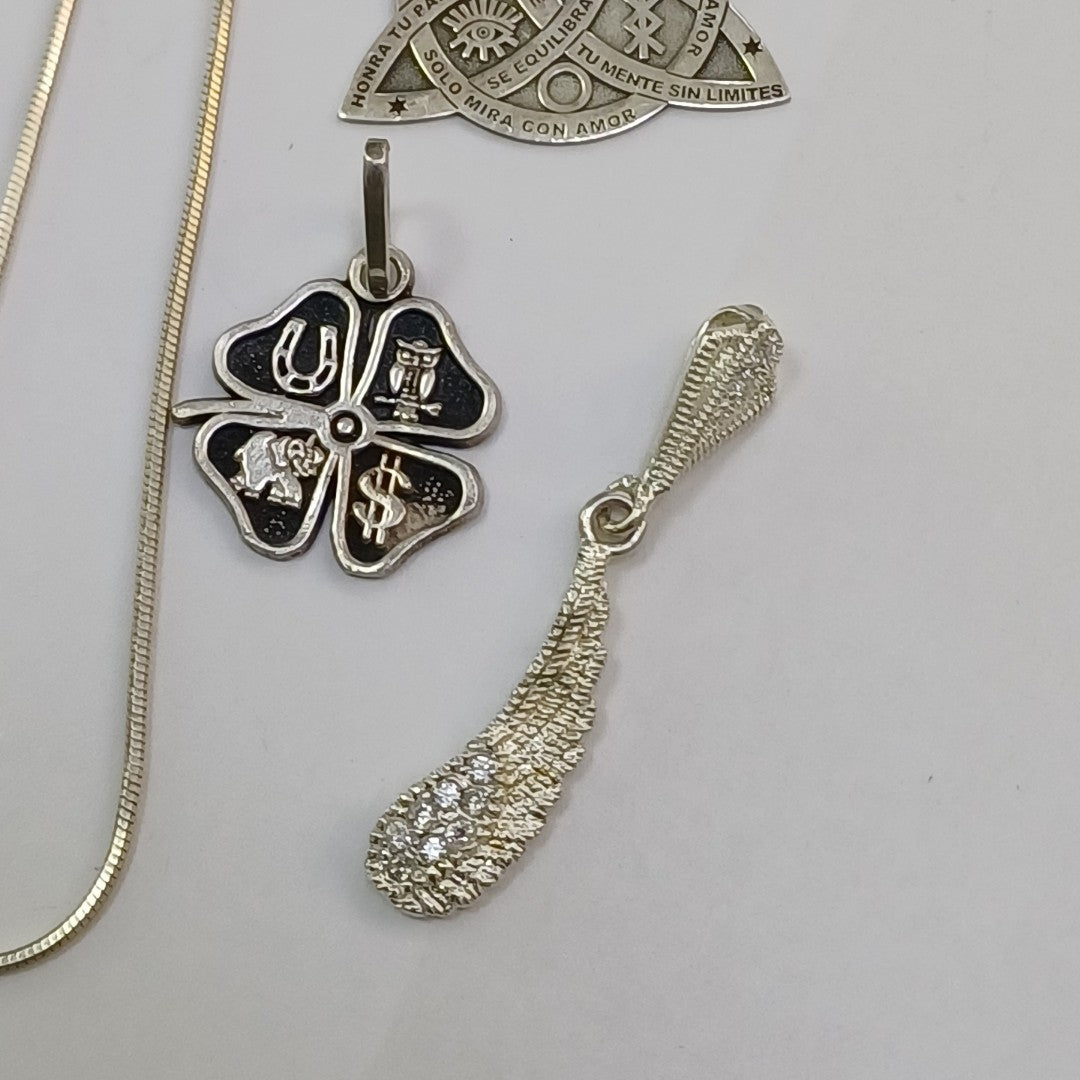DIJE,GARGANTILLA PLATA 10,70 GRMS (SEMINUEVO)