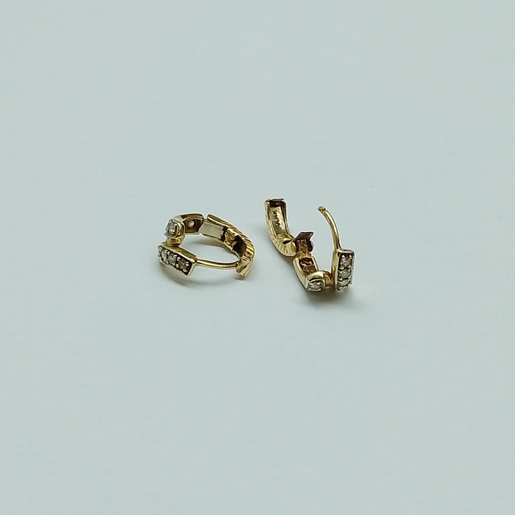 ARRACADAS PAR ORO 14 K 3.3 GRMS (SEMINUEVO)