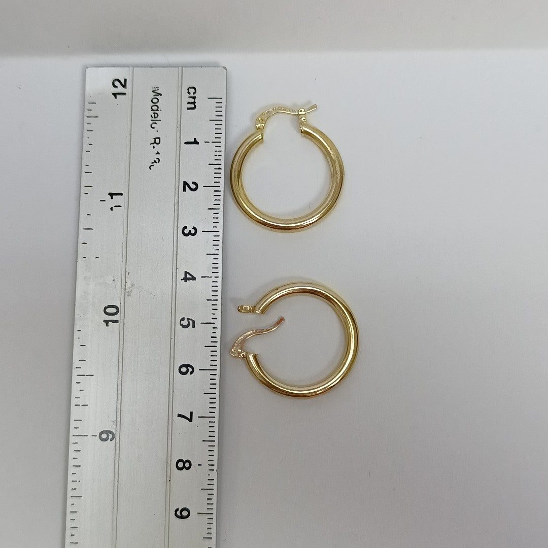 ARETES TEJIDO ARRACADAS LISAS HUECAS 14K 2.1 GR (NUEVO)