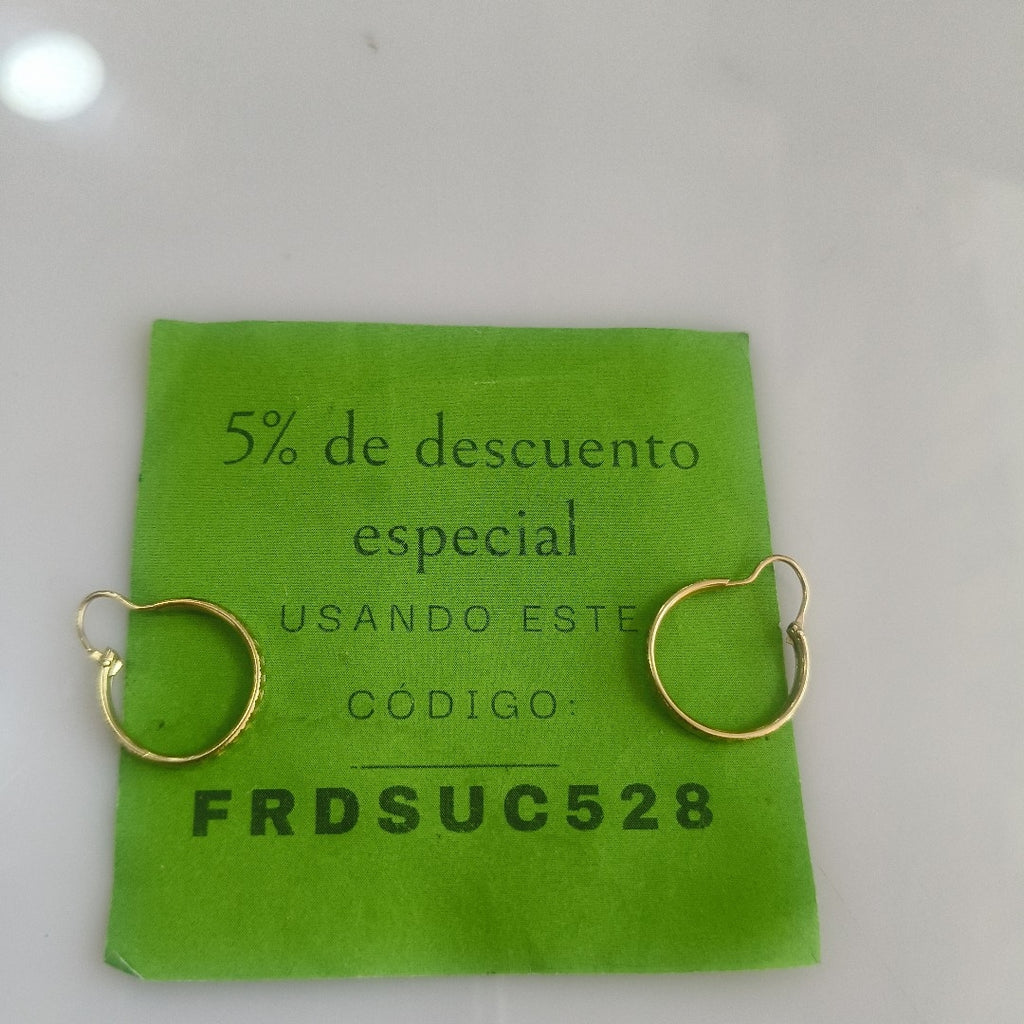 ARRACADAS PAR ORO 14 K 1.8 GRMS (SEMINUEVO)