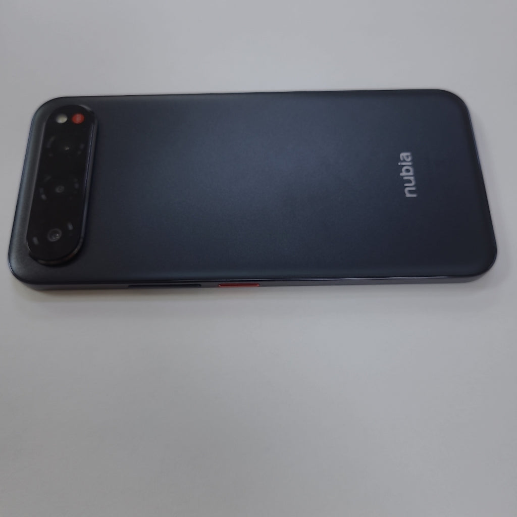 CELULAR NUBIA AIR Z2468N (2025) 256 GB 8 GB RAM (SEMINUEVO)