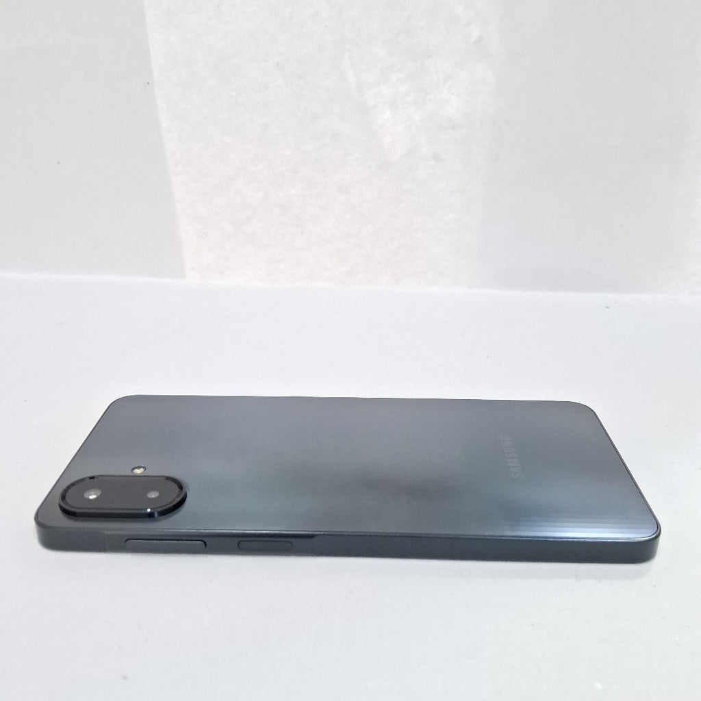 CELULAR SAMSUNG GALAXY A07 SM-A075M (2025) 128 GB 4 GB RAM (SEMINUEVO)