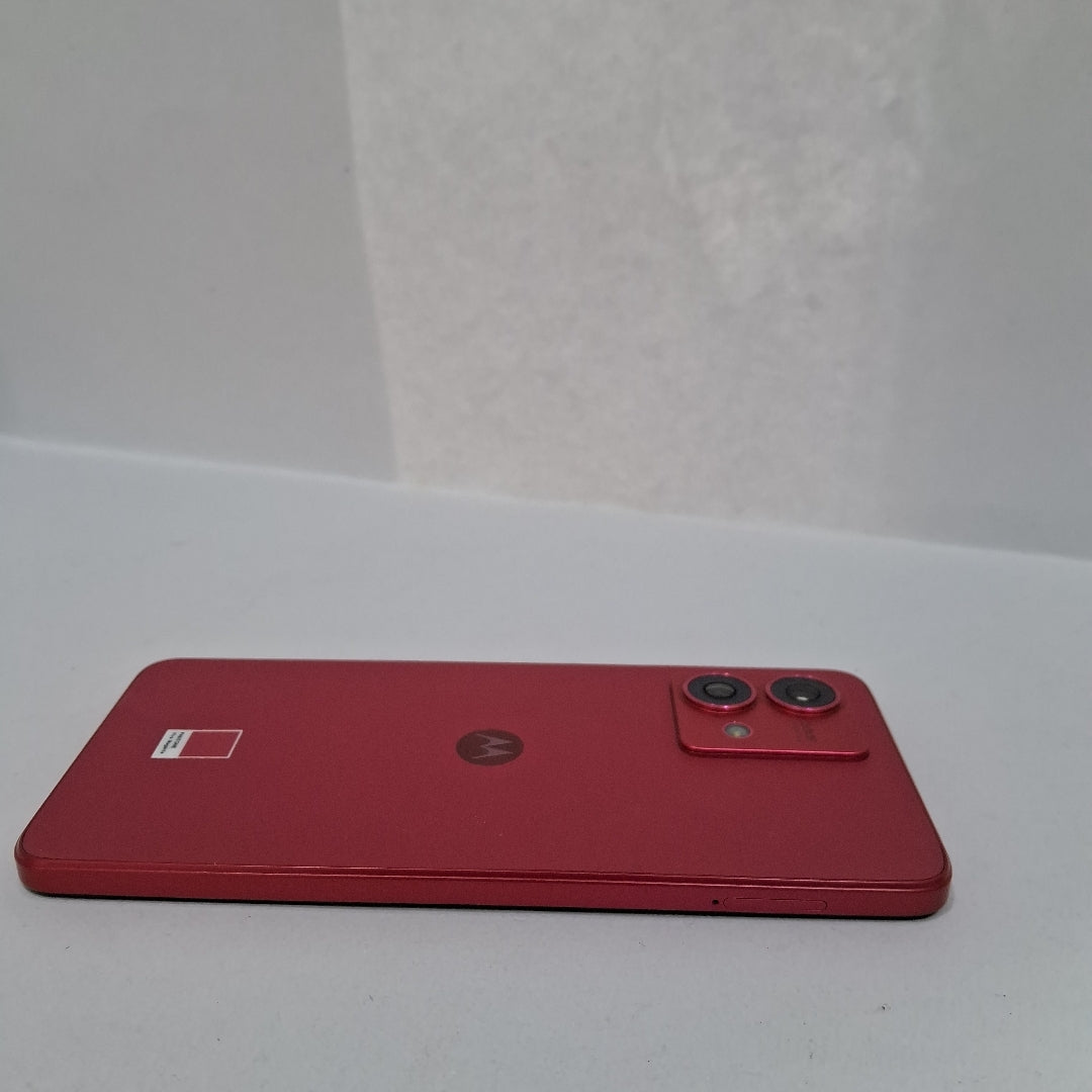 CELULAR MOTOROLA MOTO G84 XT2347-1 (2023) 256 GB 8 GB RAM (SEMINUEVO)