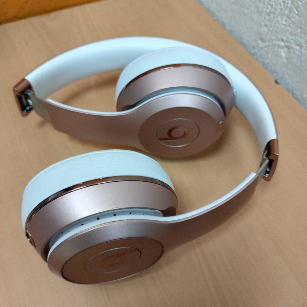 AUDIFONOS BEATS SOLO 3 INALAMBRICO ON EAR (SEMINUEVO)