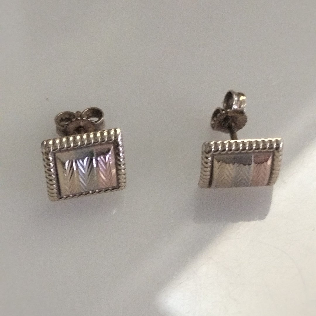 BROQUELES PAR ORO 14 K 2 GRMS (SEMINUEVO)