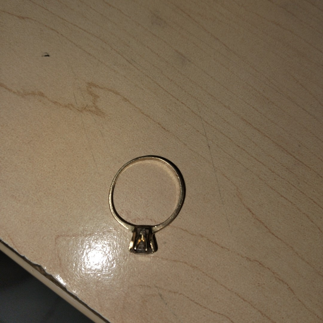 ANILLITO ORO 10 K 1.6 GRMS (SEMINUEVO)