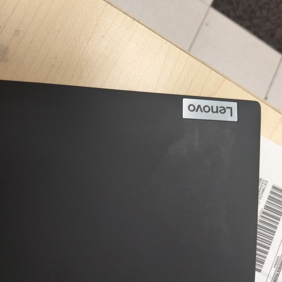 LAPTOP LENOVO THINKPAD T14  GEN 5 (2025) 512 GB SSD 16 GB RAM (SEMINUEVO)