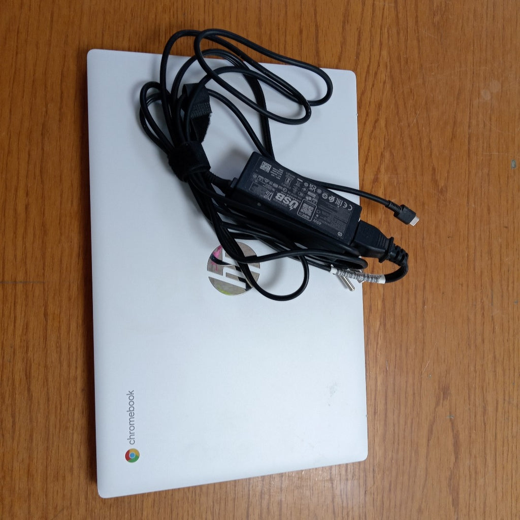 LAPTOP HP CHROMEBOOK 14A-NF0131WM (2024) 128 GB SSD 4 GB RAM (SEMINUEVO)