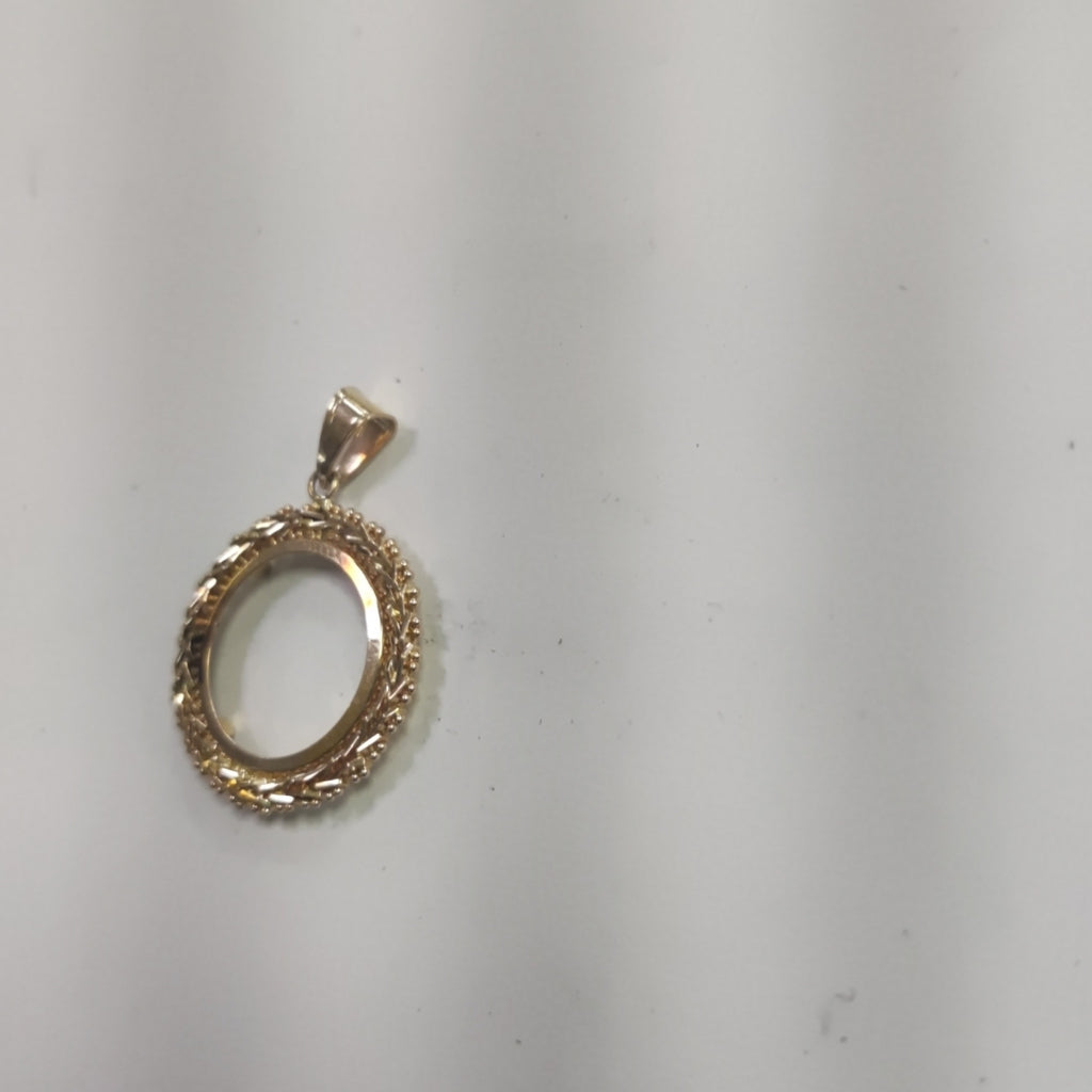 K1 1.9 GRMS 14 K IDENTIFICACIÓN DIJE MATERIALES ORO CANTIDAD DE PIEZA (SEMINUEVO)