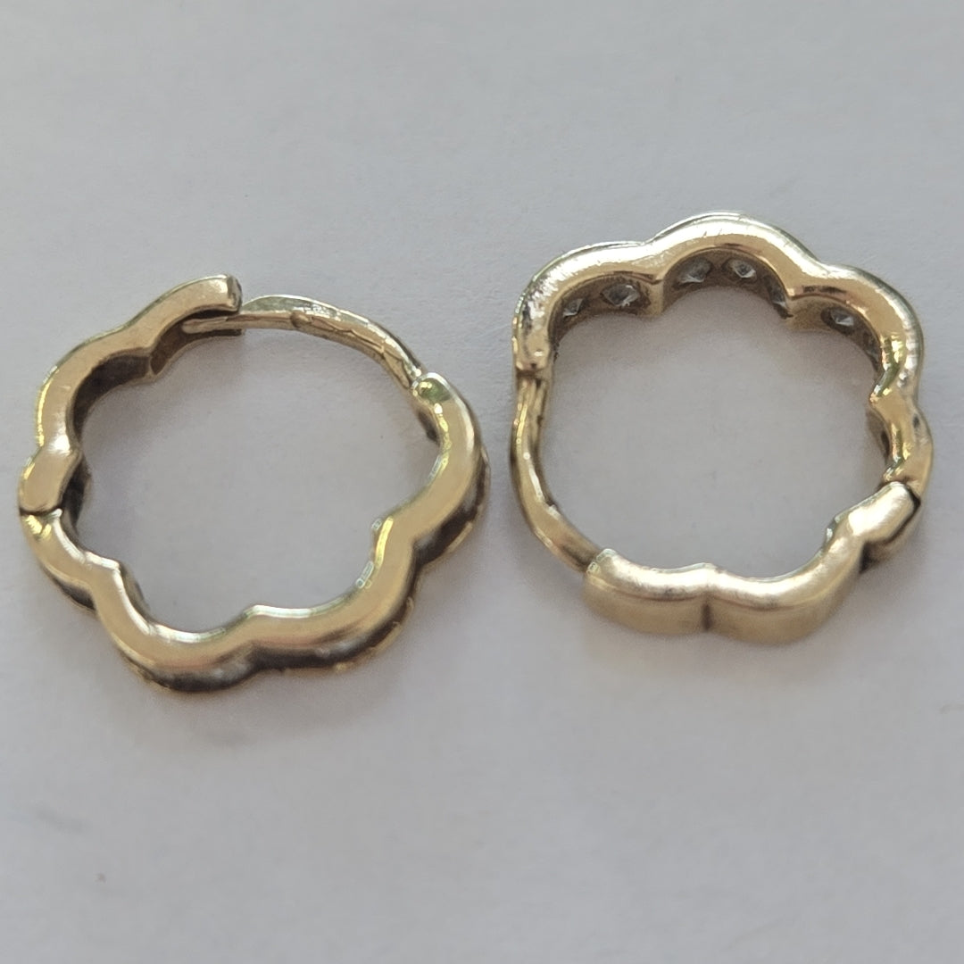 ARETES PAR ORO 10 K 1,30 GRMS (SEMINUEVO)