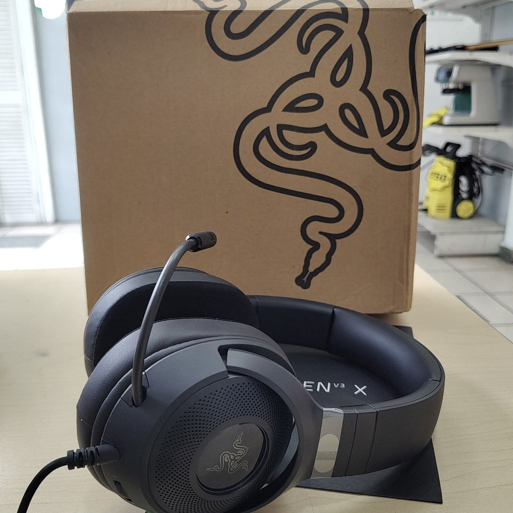 AUDIFONOS RAZER KRAKEN V3 X ALAMBRICO OVER EAR (SEMINUEVO)