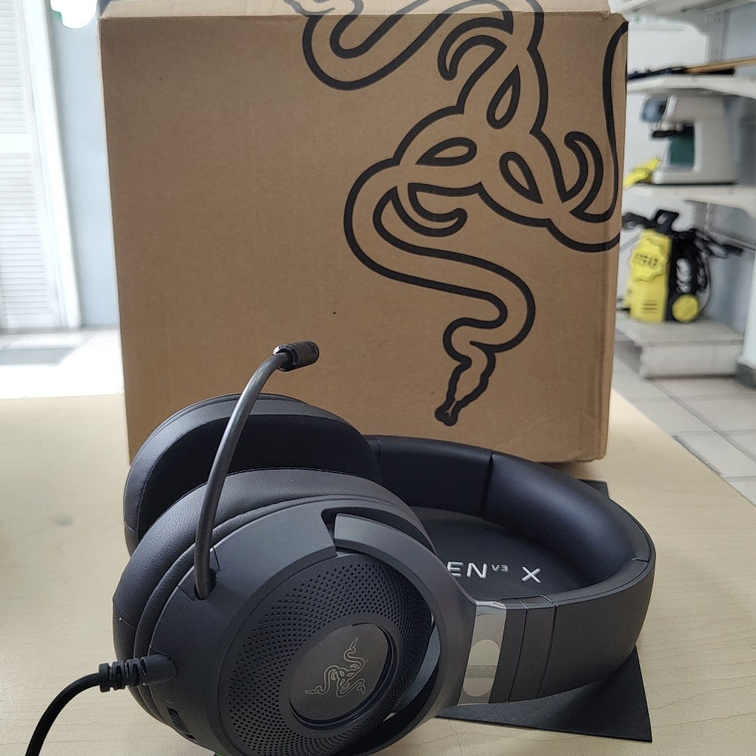 AUDIFONOS RAZER KRAKEN V3 X ALAMBRICO OVER EAR (SEMINUEVO)