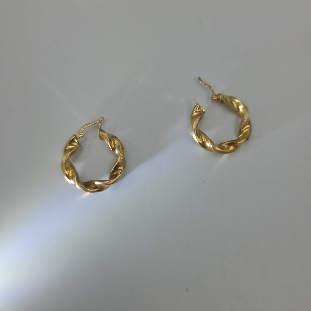 ARRACADAS PAR ORO 14 K 2.9 GRMS (SEMINUEVO)