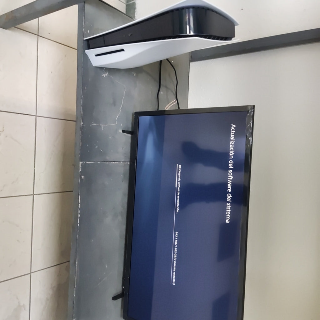 CONSOLA DE VIDEOJUEGO SONY PS5 825 SSD (SEMINUEVO)