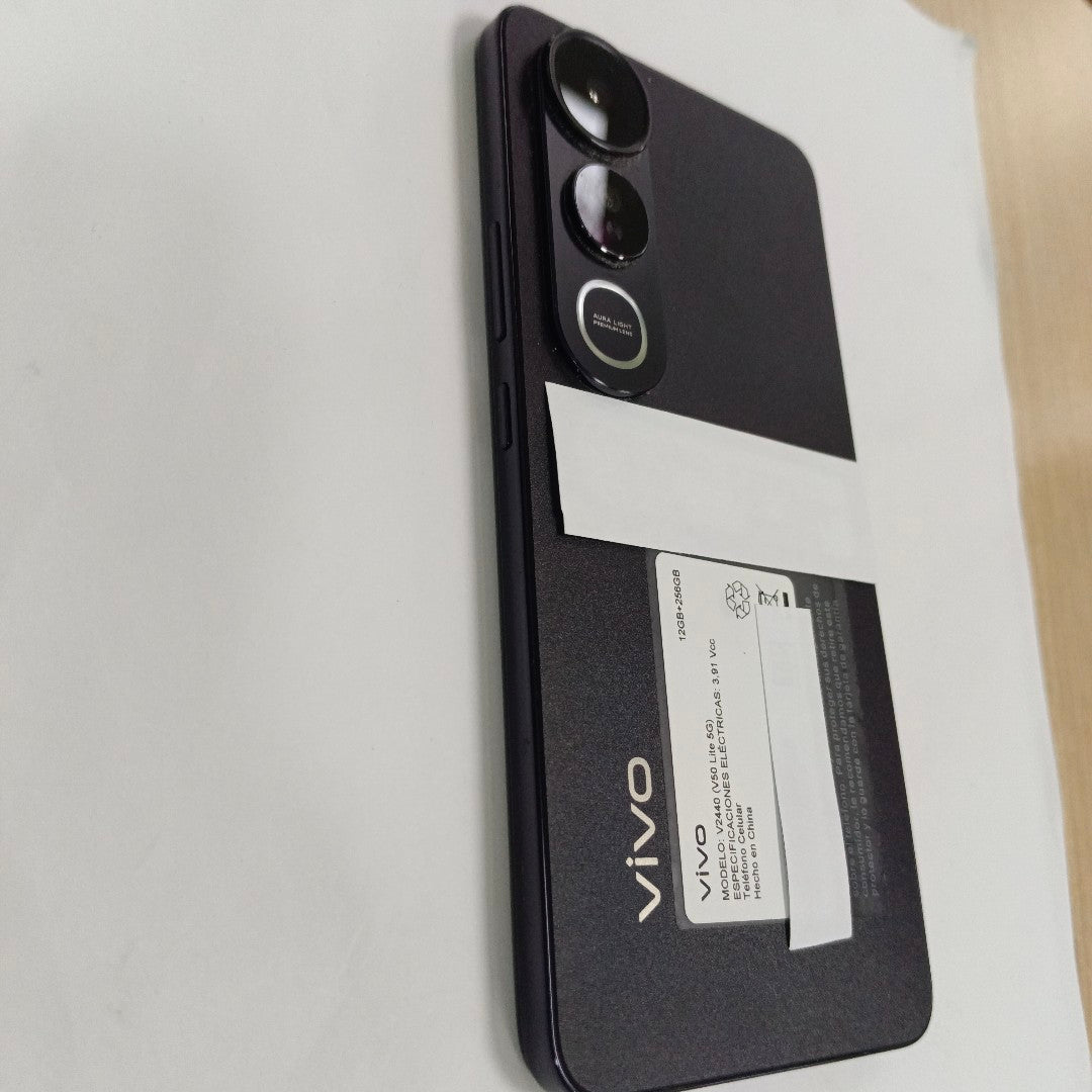 CELULAR VIVO V50 LITE 5G V2440 (2025) 256 GB 12 GB RAM (SEMINUEVO)