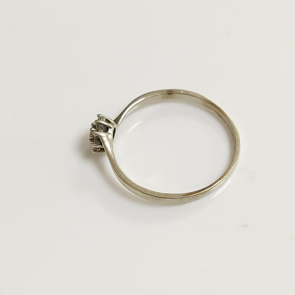 ANILLITO ORO BLANCO 10 K 1.2 GRMS (SEMINUEVO)
