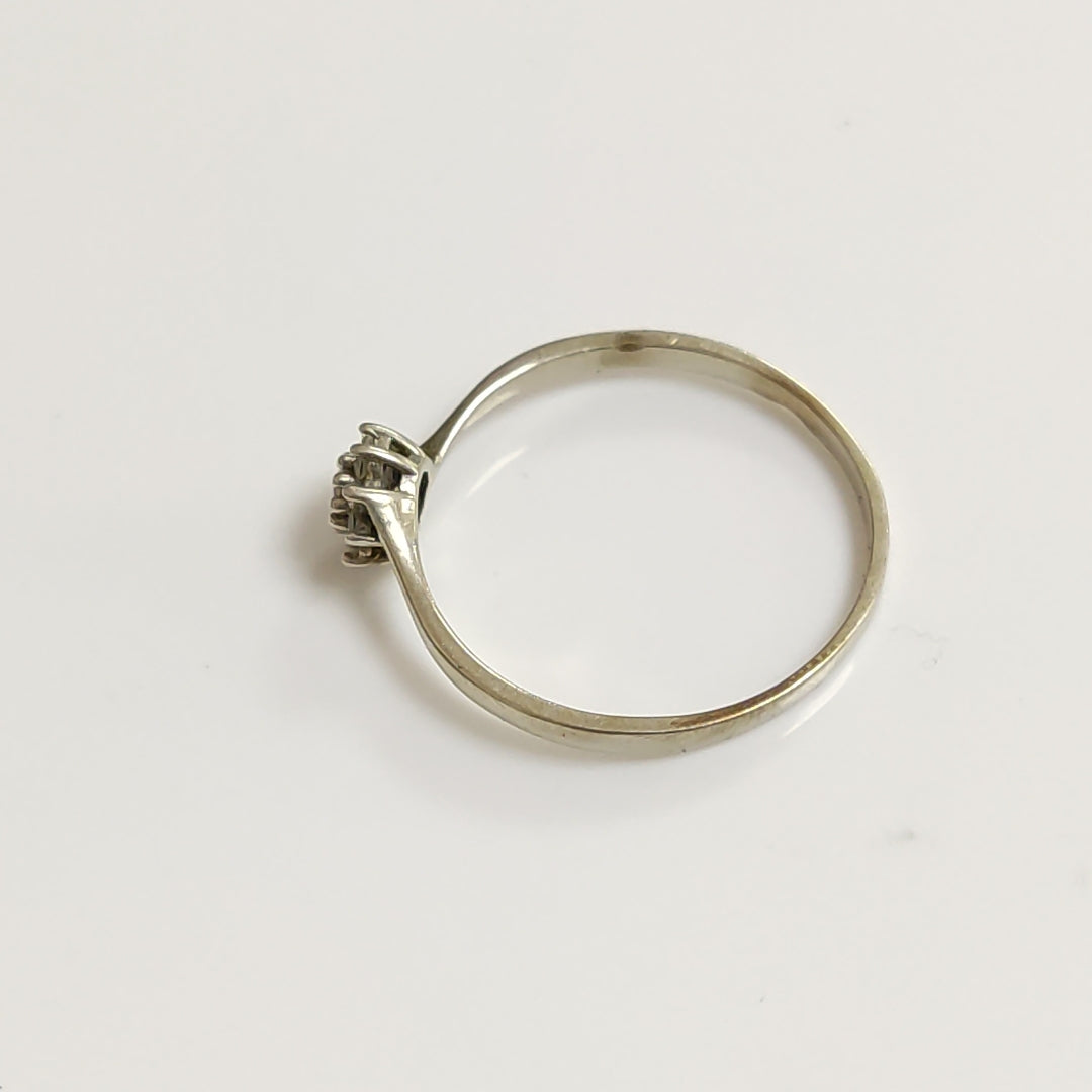 ANILLITO ORO BLANCO 10 K 1.2 GRMS (SEMINUEVO)