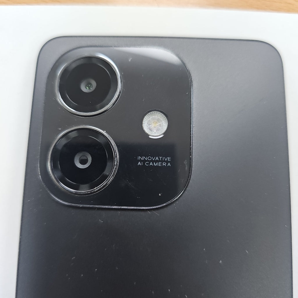 CELULAR OPPO A60 CPH3669 256 GB 8 GB RAM (SEMINUEVO)