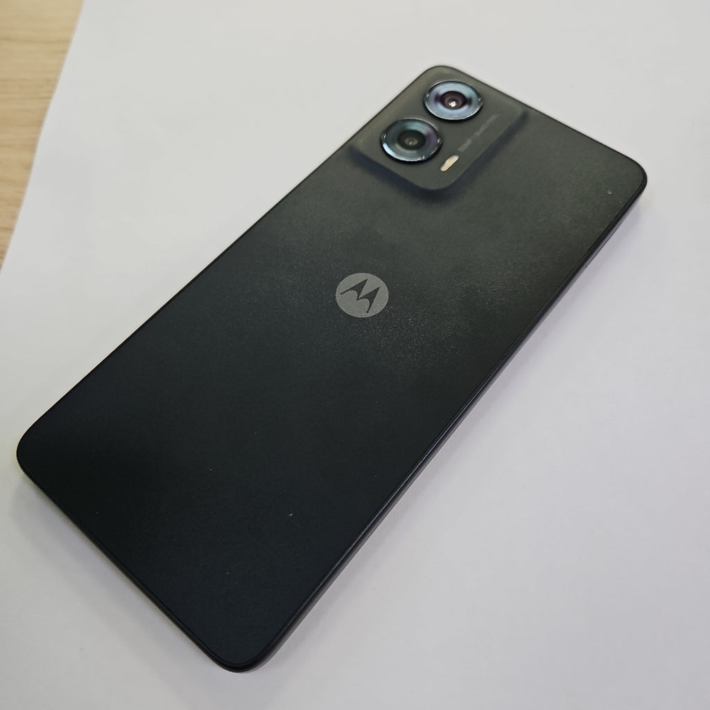 CELULAR MOTOROLA MOTO G24 XT2423-1 (2024) 256 GB 4 GB RAM (SEMINUEVO)