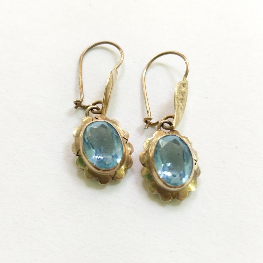 ARETES PAR ORO 8 K 1.3 GRMS (SEMINUEVO)