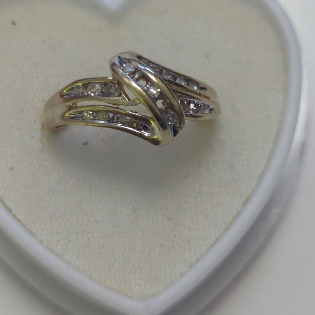 ANILLO ORO 10 K 2.4 GRMS (SEMINUEVO)