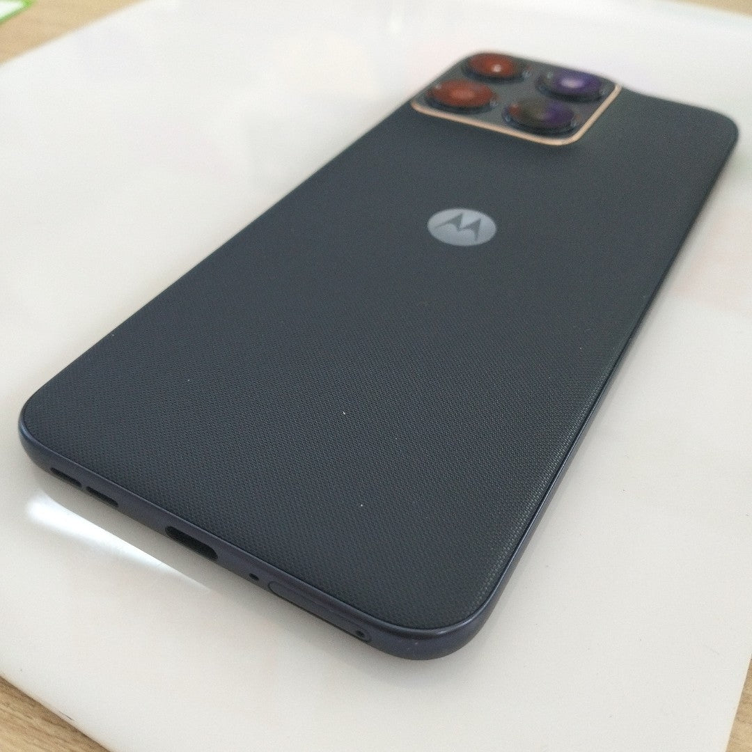 CELULAR MOTOROLA EDGE 70 FUSION XT2605-3 (2026) 256 GB 8 GB RAM (SEMINUEVO)