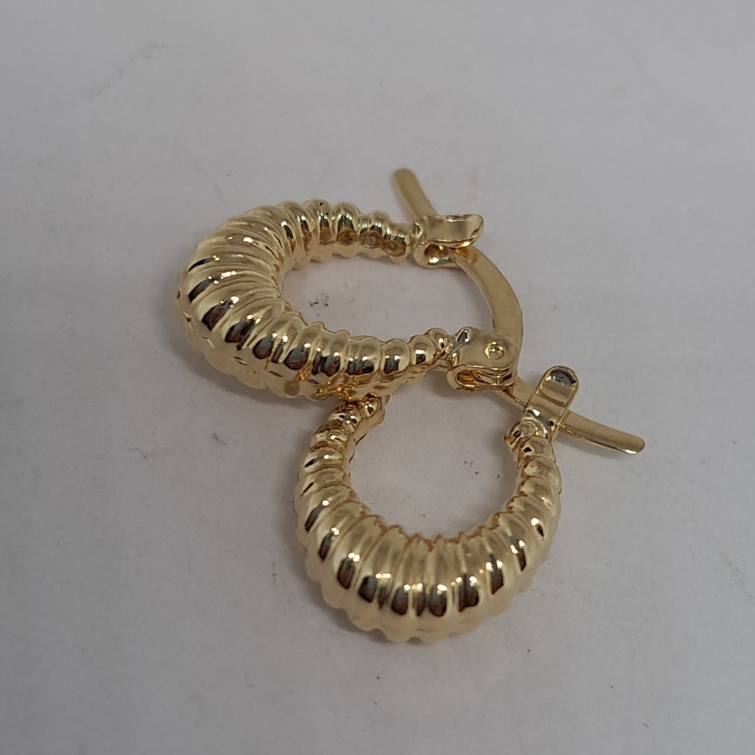 ARETES ARRACADA ESTRIADAS 14K 1.1 GR (NUEVO)