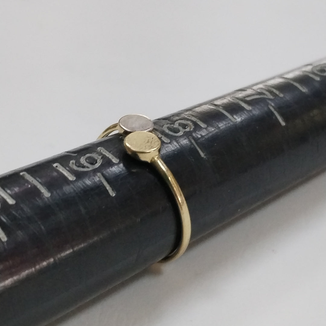 ANILLO ORO 10 K 0.8 GRMS (SEMINUEVO)