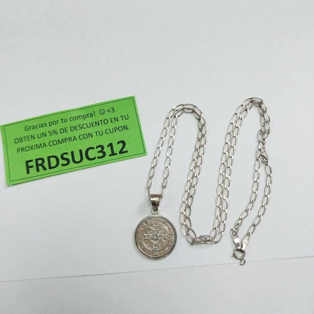 CADENA, MEDALLA RELIGIOSA PLATA 8.4 GRMS (SEMINUEVO)