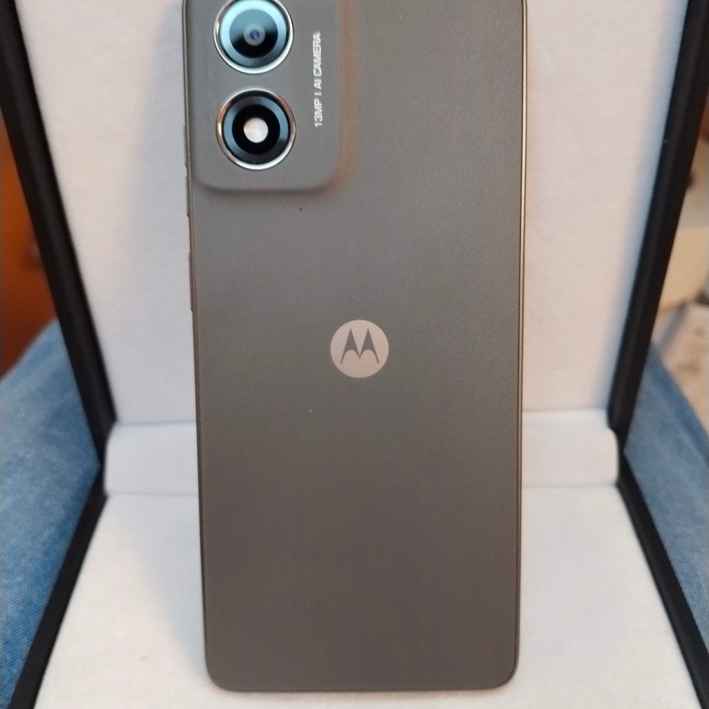 CELULAR MOTOROLA MOTO E14 XT2421-12 (2024) 64 GB 2 GB RAM (SEMINUEVO)