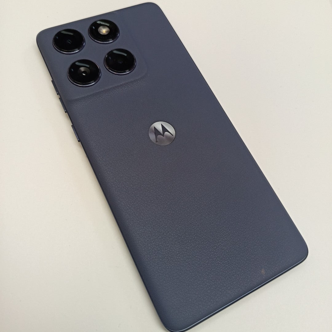 CELULAR MOTOROLA EDGE 60 FUSION XT2503-1 (2025) 256 GB 8 GB RAM (SEMINUEVO)