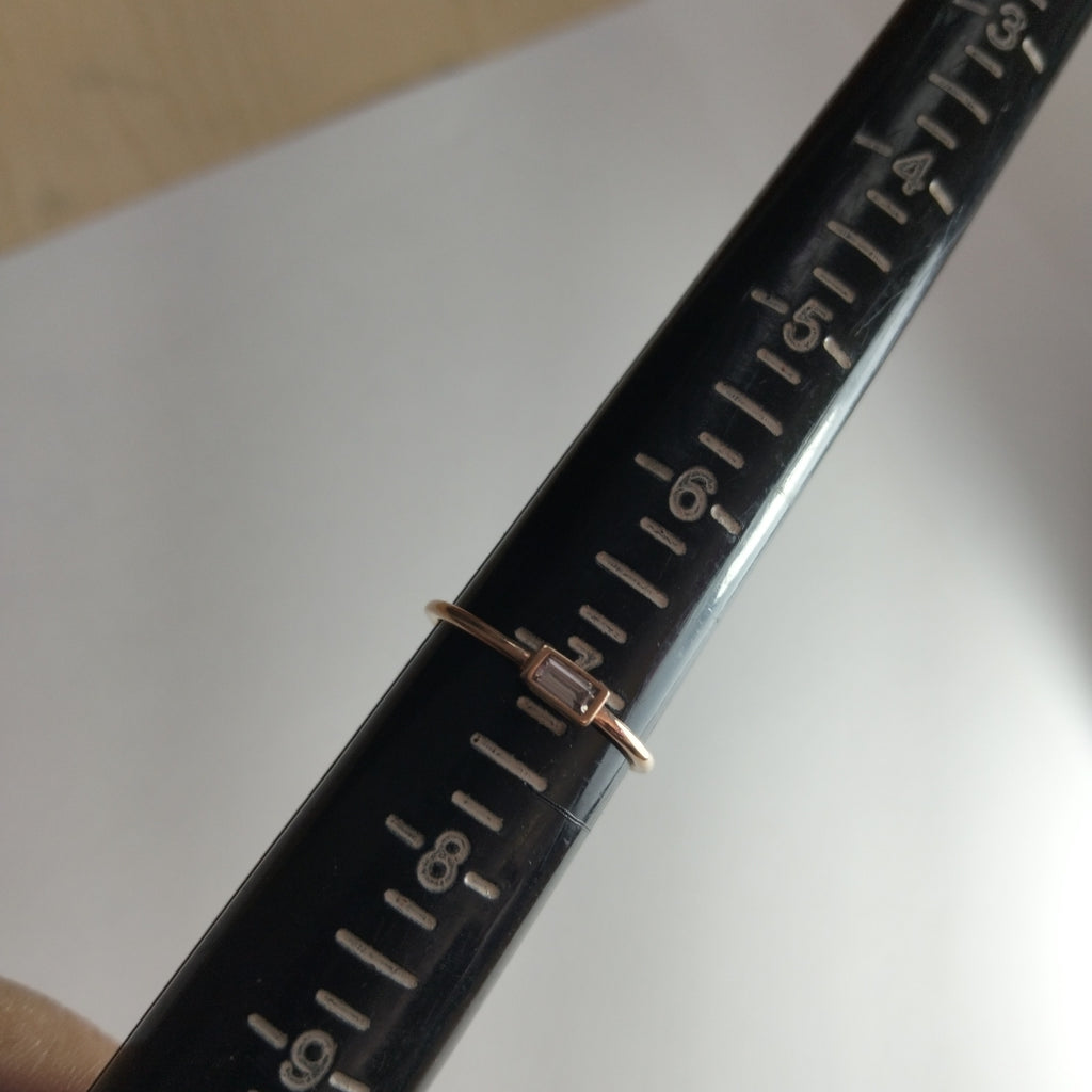 ANILLITO ORO 14 K 1.1 GRMS (SEMINUEVO)