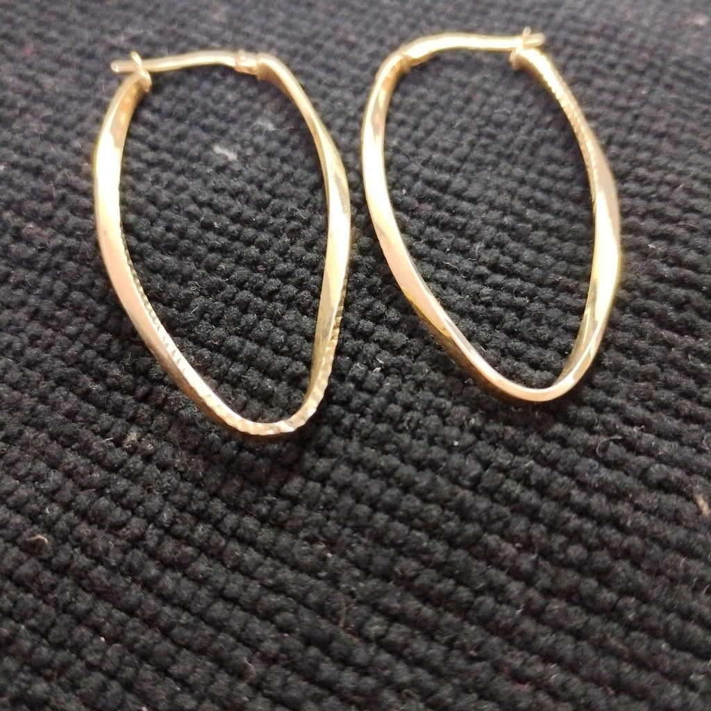 ARRACADAS PAR ORO 14 K 2 GRMS (SEMINUEVO)