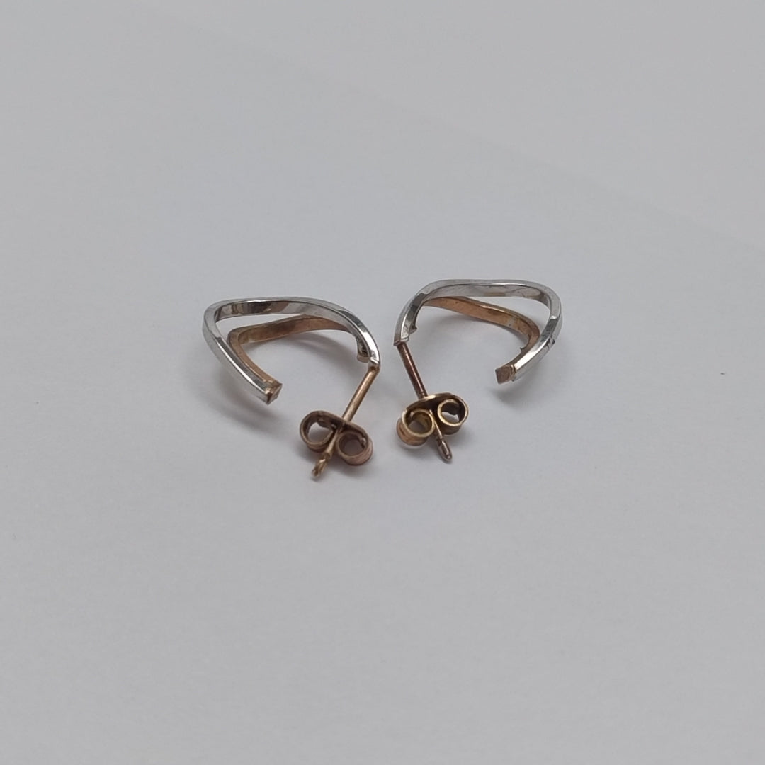 BROQUELES PAR ORO COMBINADO 14 K 1.4 GRMS (SEMINUEVO)