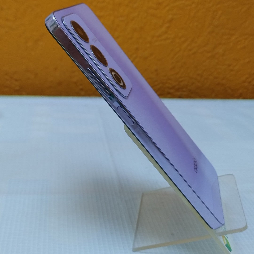 CELULAR OPPO A80 5G CPH2639 (2024) 256 GB 8 GB RAM (SEMINUEVO)